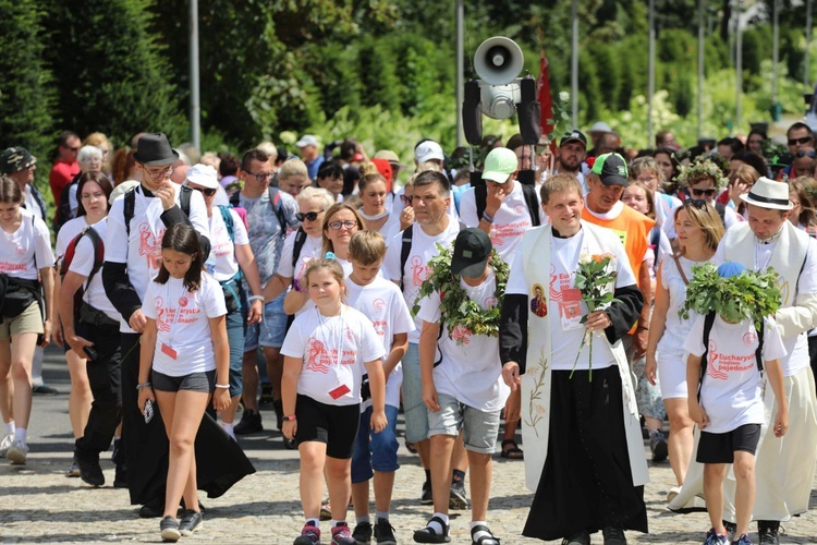 Jasnogórscy pątnicy dotarli do celu - z Andrychowa - 2021