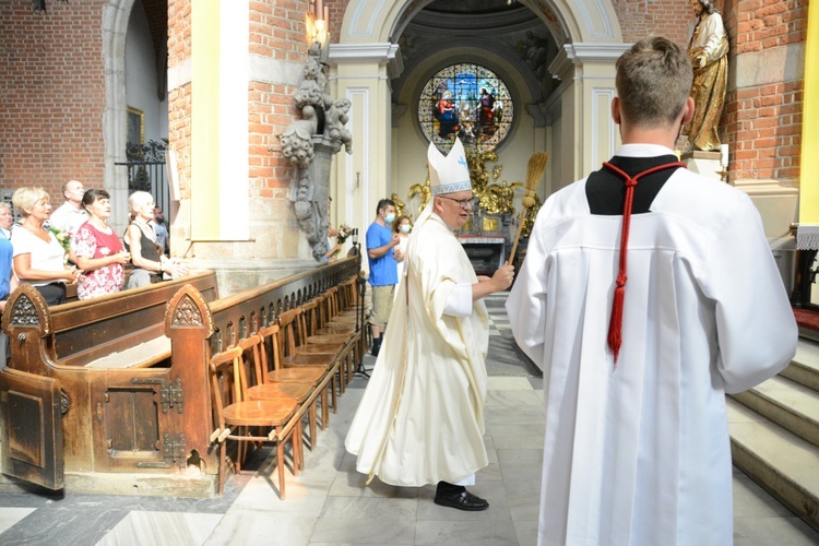 Nysa. Msza św. inaugurująca pielgrzymkę