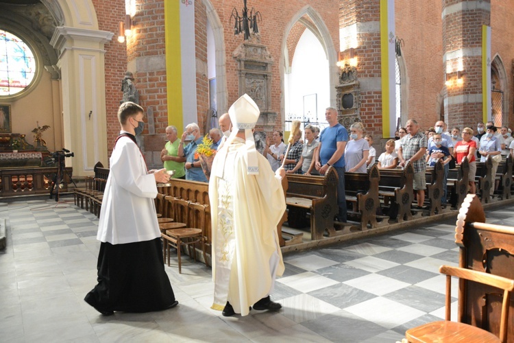 Nysa. Msza św. inaugurująca pielgrzymkę