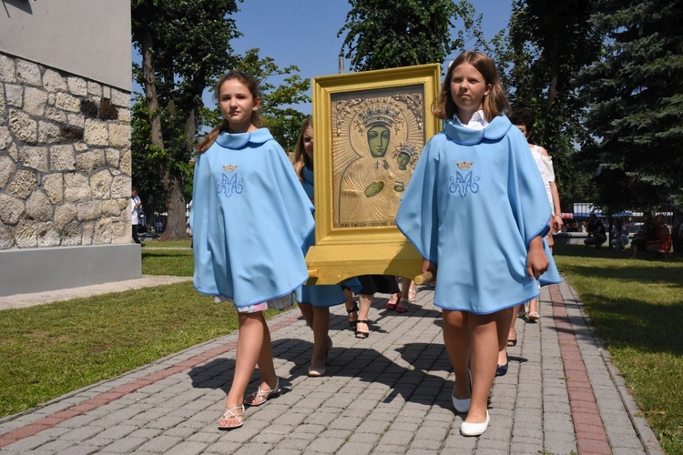 70 lat parafii w Woli Mędrzechowskiej