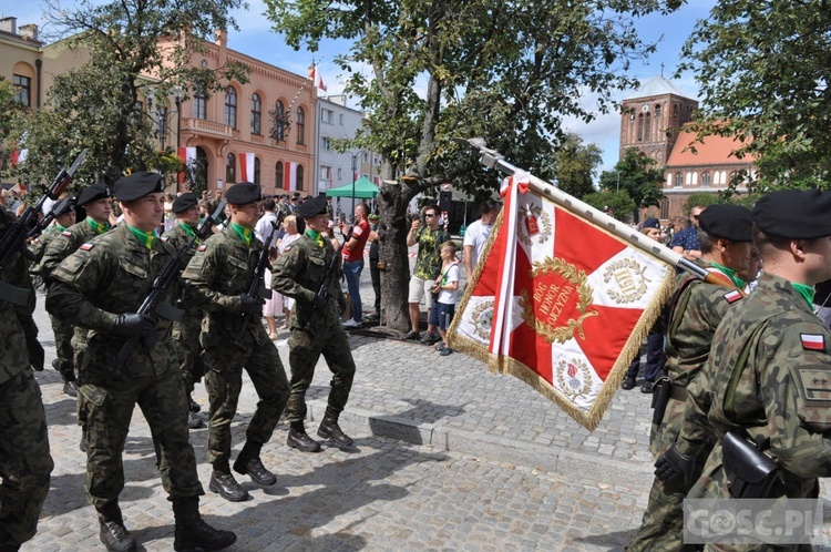 Strzelce Krajeńskie: Świętowanie z wojskiem