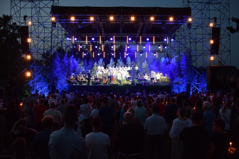 Koncert "Stalowa Wola Jednego Serca".