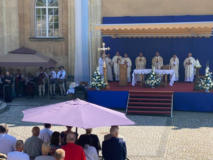 Wniebowzięcie u Królowej Rodzin