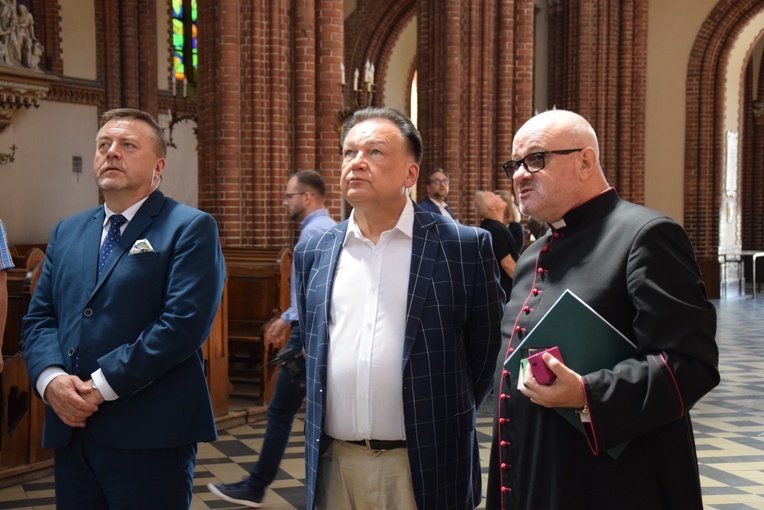 Dotacja dla kościoła MB Pocieszenia w Żyrardowie