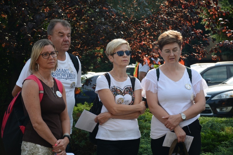 Start jedynek niebieskiej i żółtej