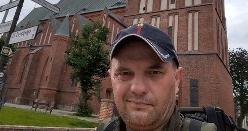Idę za tych, którzy nie mogą. Samotna pielgrzymka do Myśliborza