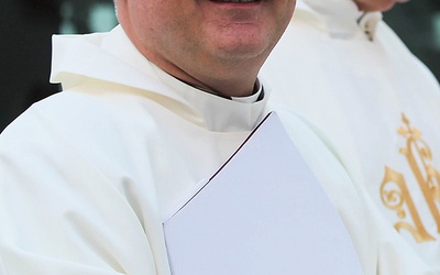 Biskup toruński jest także przewodniczącym  Rady ds. Rodziny KEP.
