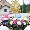 ▲	Msza św. zakończyła się procesją eucharystyczną.