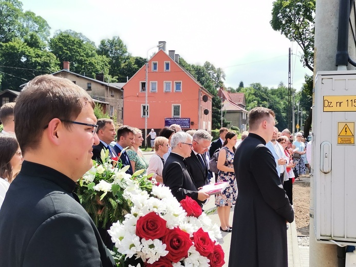 Uroczyste obchody Święta Wojska Polskiego w Głuszycy