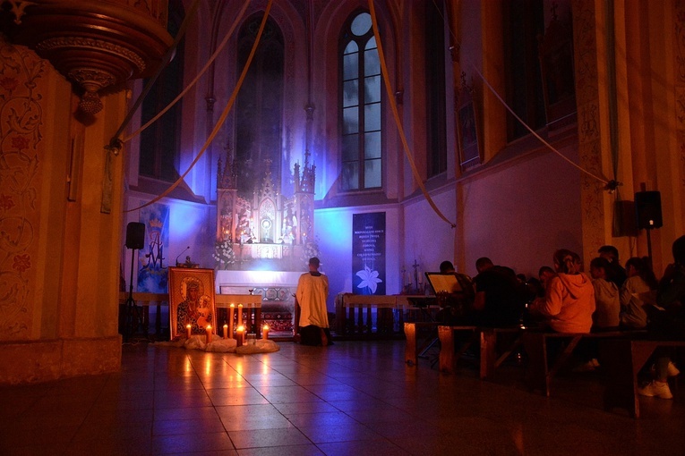 Pielgrzymkowe nabożeństwo w Studzionce