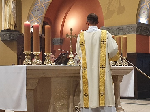 Konsekracja ołtarza w kościele św. Jacka w Bytomiu