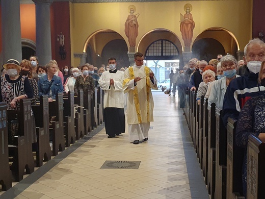 Konsekracja ołtarza w kościele św. Jacka w Bytomiu