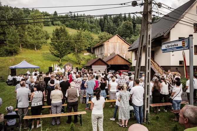 Kapliczka Królowej Polski w Królowej Polskiej