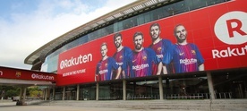 FC Barcelona ma największy na świecie stadion. Jego trybuny mieszczą ponad 99 tys. kibiców.