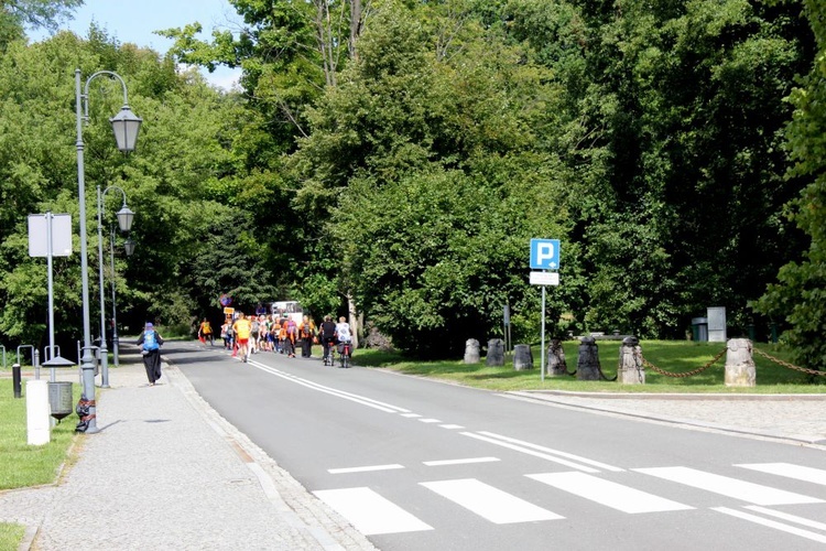 Gliwicka Pielgrzymka na Jasną Górę cz. 1