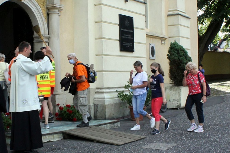 Gliwicka Pielgrzymka na Jasną Górę cz. 1