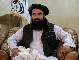 Talibowie mogą warunkowo zostać na Twitterze, Donald Trump - nie