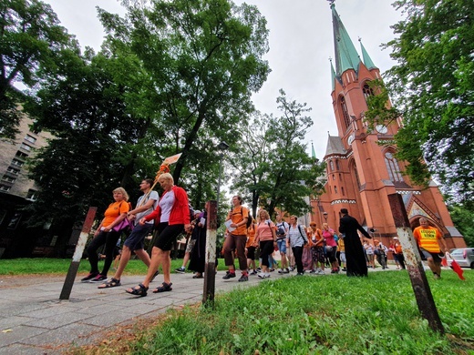 Gliwicka Pielgrzymka na Jasną Górę cz. 2