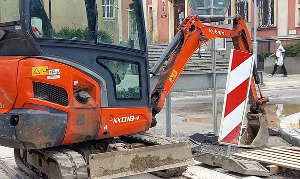 Chorzów. Przebudowa torowisk, utrudnienia dla mieszkańców