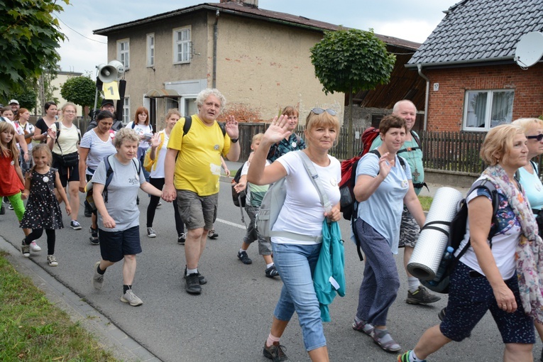 Opolska pielgrzymka dotarła do Ciasnej