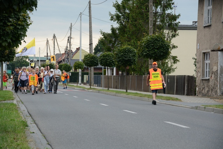 Opolska pielgrzymka dotarła do Ciasnej