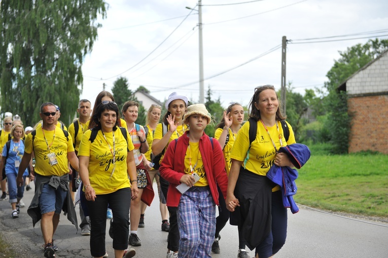 39. PPT - grupa 3