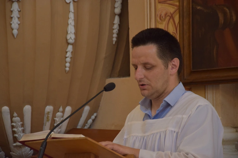 Pielgrzymi z Żychlina i Msza św. z wprowadzeniem relikwii papieża