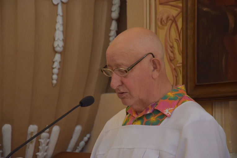 Pielgrzymi z Żychlina i Msza św. z wprowadzeniem relikwii papieża