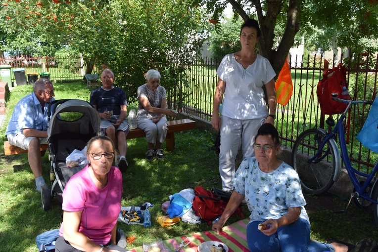Pielgrzymi z Żychlina i Msza św. z wprowadzeniem relikwii papieża