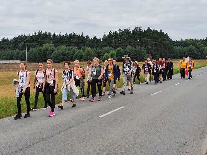 Gliwicka Pielgrzymka na Jasną Górę cz. 3