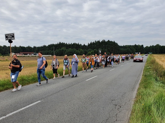 Gliwicka Pielgrzymka na Jasną Górę cz. 3