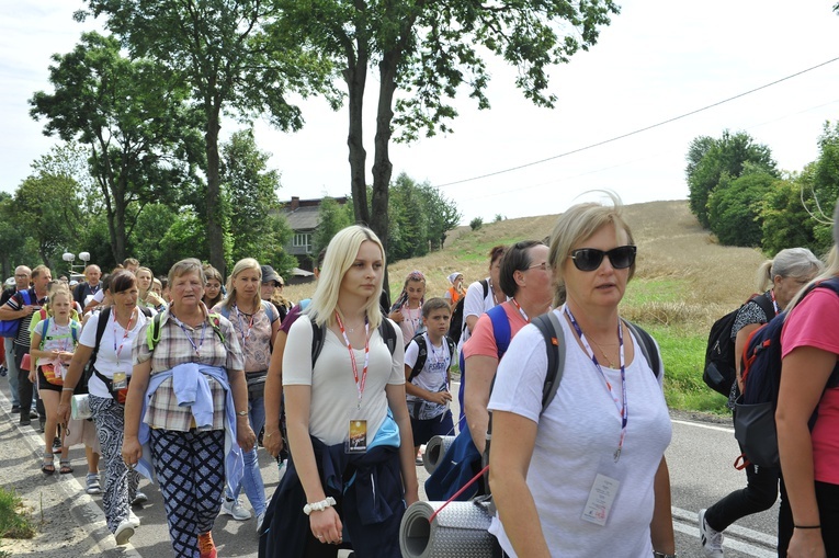 39. PPT - Grupa nr 5 św. Florian