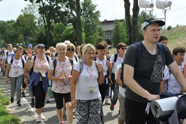 39. PPT - Grupa nr 5 św. Florian