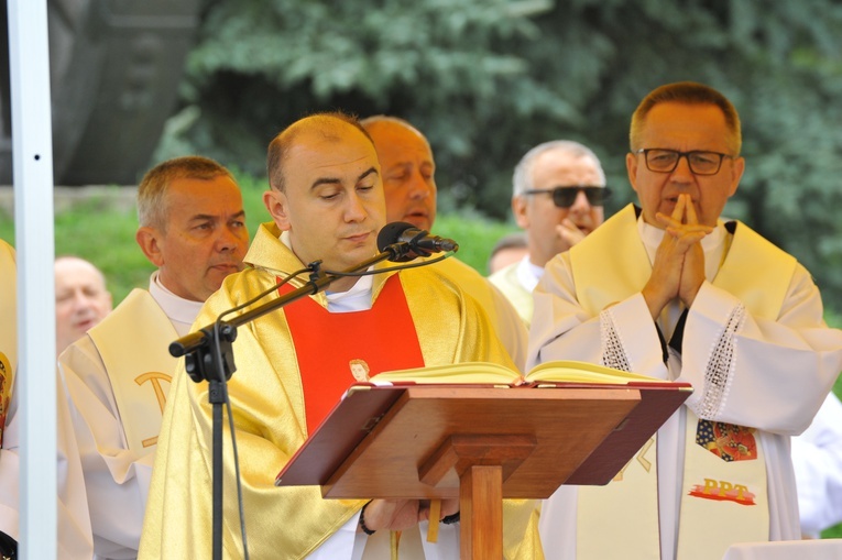 Msza św. w Racławicach