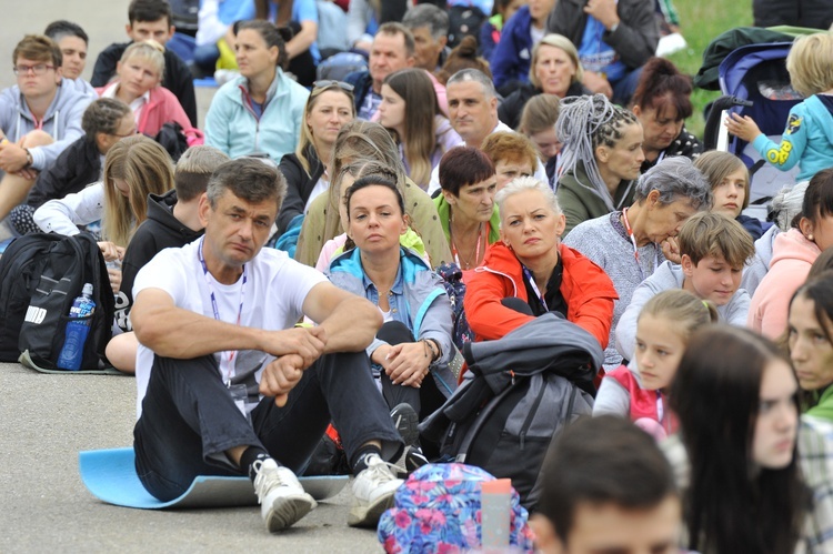 Msza św. w Racławicach