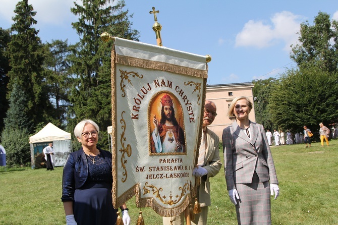 IV Archidiecezjalna Pielgrzymka Czcicieli Maryi - Wspólnot Żywego Różańca w Henrykowie