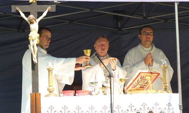 Abp Józef Kupny: Jezus umiłował grzeszny, realny Kościół, a nie wyimaginowany, idealny