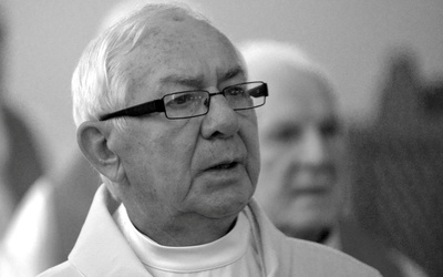 Śp. ks. kan. Czesław Brudek (1943-2021).