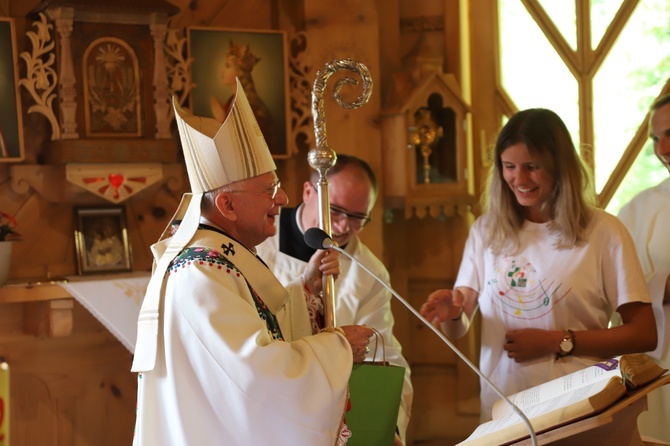 Powitanie symboli ŚDM na Śnieżnicy