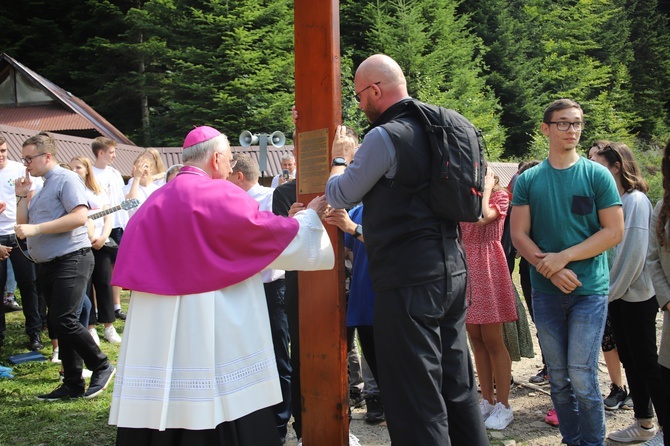 Powitanie symboli ŚDM na Śnieżnicy