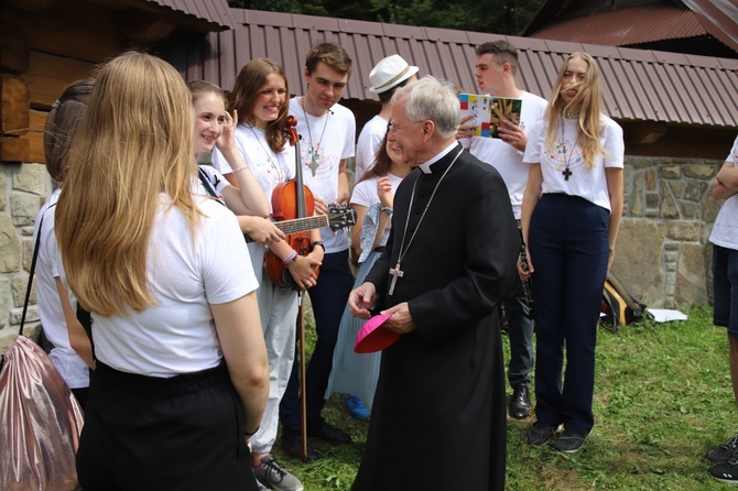 Powitanie symboli ŚDM na Śnieżnicy