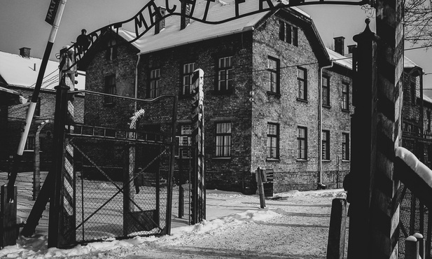 80 lat temu Niemcy po raz pierwszy użyli w Auschwitz cyklonu B