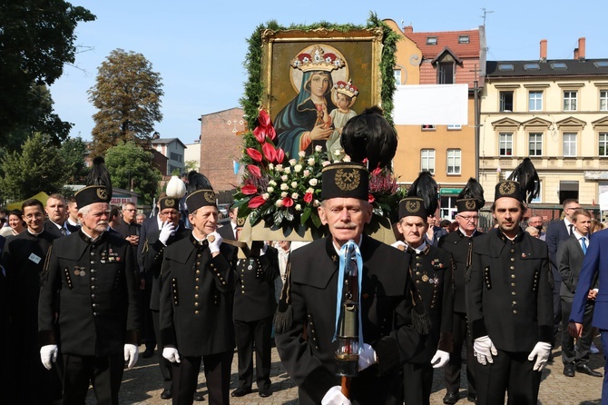 Pielgrzymka kobiet do Piekar cz.2