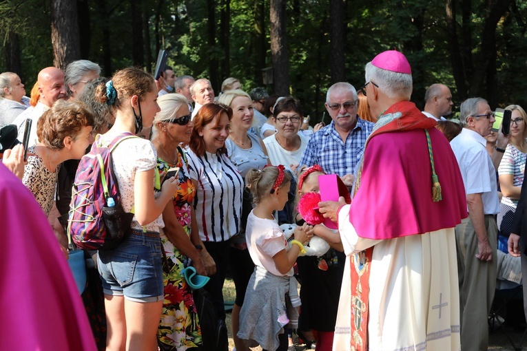 Pielgrzymka kobiet do Piekar cz.2