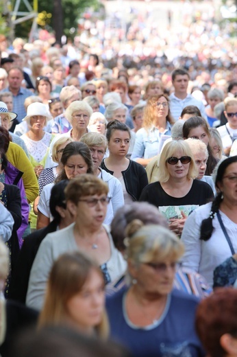 Pielgrzymka kobiet do Piekar cz.2