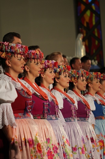 Zespół Pieśni i Tańca "Śląsk" w Jelczu-Laskowicach