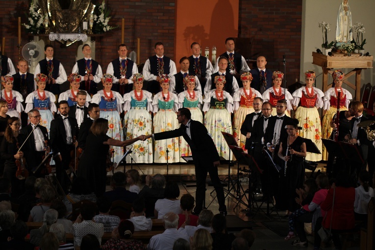 Zespół Pieśni i Tańca "Śląsk" w Jelczu-Laskowicach