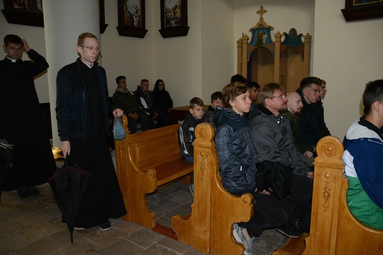 Dróżki kalwaryjskie na rozpoczęcie pielgrzymki LSO