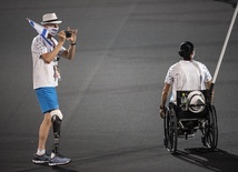 Paraolimpijczycy torują drogę do przełamywania barier