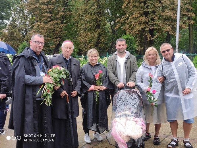 Na ostatnim etapie do pielgrzymów dołączył bp Andrzej F. Dziuba.